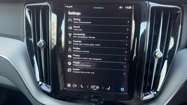 Volvo XC60 2.0 B5P Core 5dr AWD Geartronic Petrol Estate